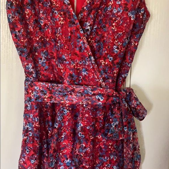 Dress - Picture 3 of 6